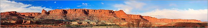 Capitol Reef National Park - Torrey en vue panoramique (CANON 5D + EF 100mm macro F2,8)