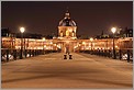 Institut de France vu depuis le pont des Arts (CANON 10D + 17-40 L)