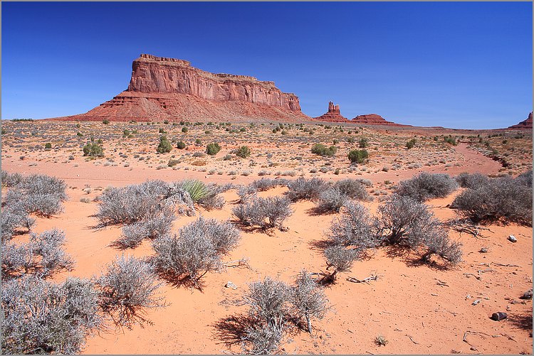 Monument Valley (Navajo Tribal Park) Eagle Mesa - photo réalisée avec CANON 5D + EF 24mm L F1,4