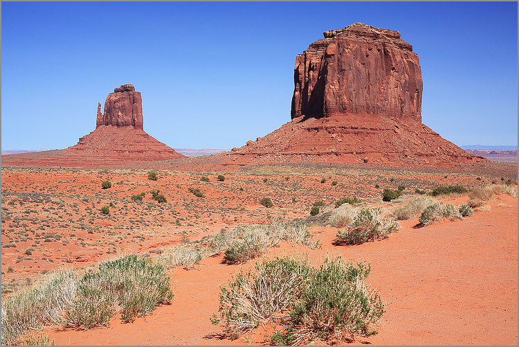 Monument Valley (Navajo Tribal Park) Camel Butte - photo réalisée avec CANON 5D + EF 50mm  F1,4