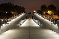 Passerelle Simone de Beauvoir (Paris)  CANON 5D + EF 16/35mm F/D 2,8 L II @ 35mm